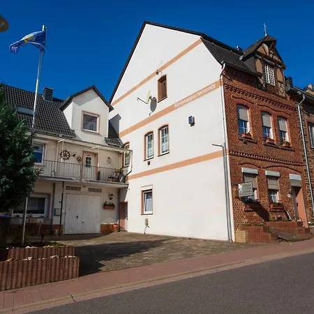 Gaestehaus Steuer Apartment