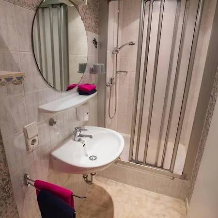 Gaestehaus Steuer Διαμέρισμα *