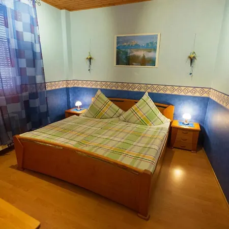 Апартаменты Gaestehaus Steuer *