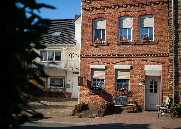 Gaestehaus Steuer Lägenhet Kröv